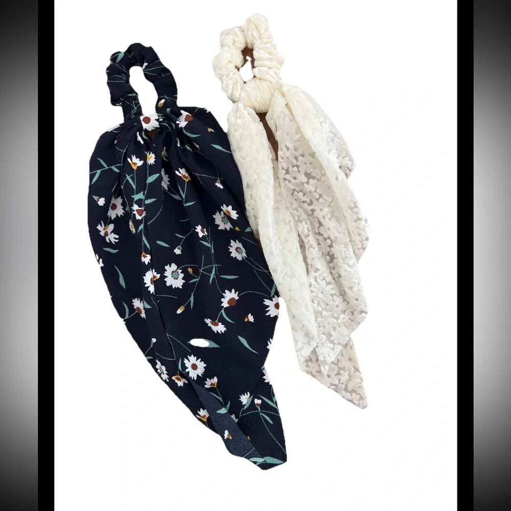 Set Of 2 Scrunchies Scarf Ponytail Blue Floral And White (0523)